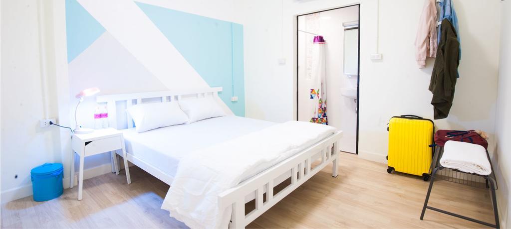 My Thai Hostel Bangkok Bagian luar foto