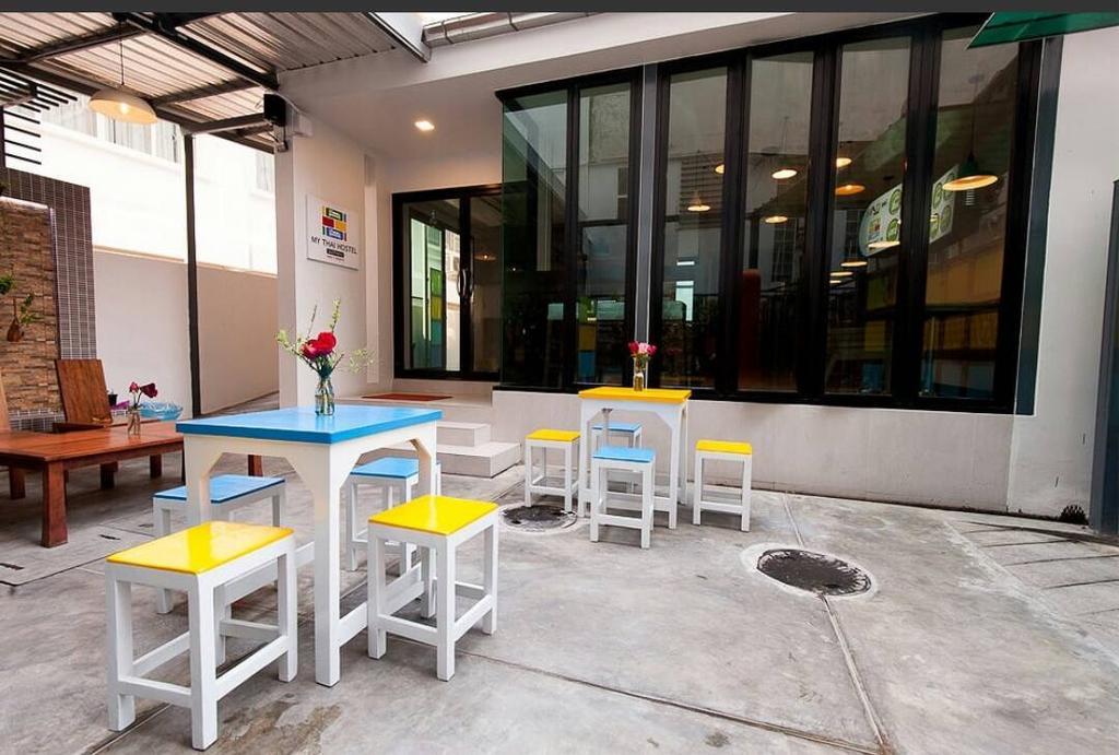 My Thai Hostel Bangkok Bagian luar foto