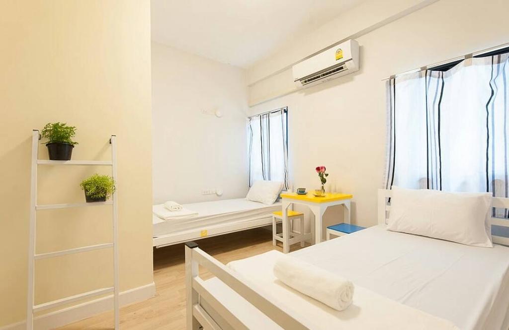 My Thai Hostel Bangkok Bagian luar foto