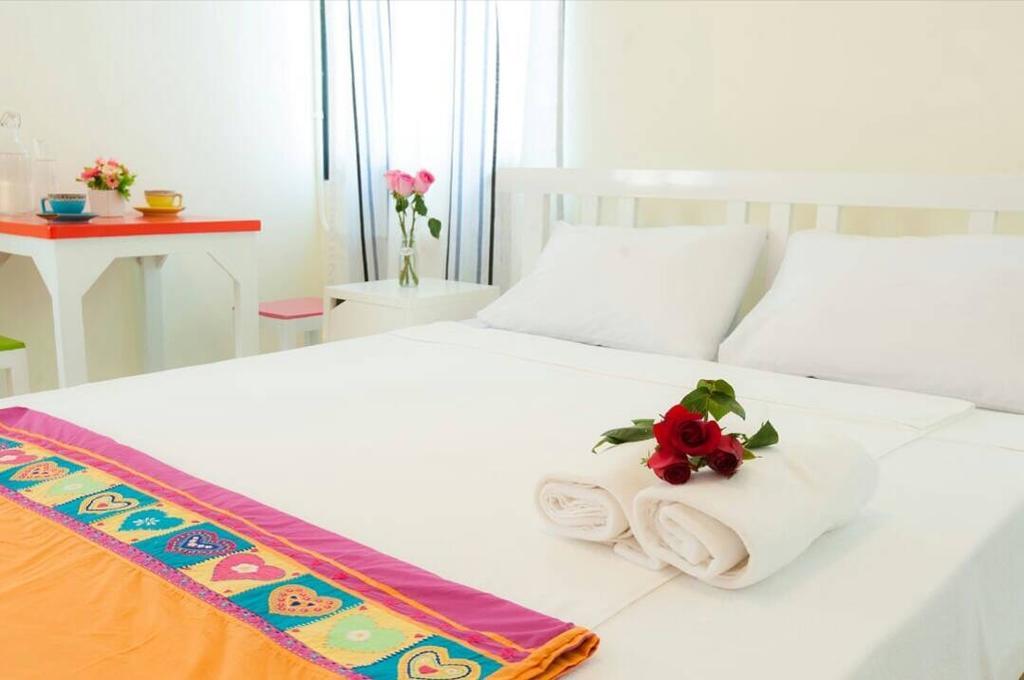 My Thai Hostel Bangkok Bagian luar foto