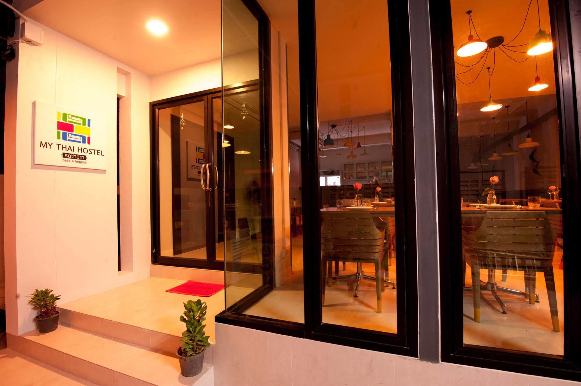 My Thai Hostel Bangkok Bagian luar foto