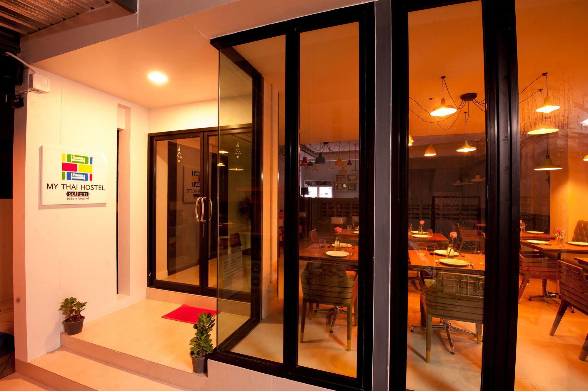 My Thai Hostel Bangkok Bagian luar foto