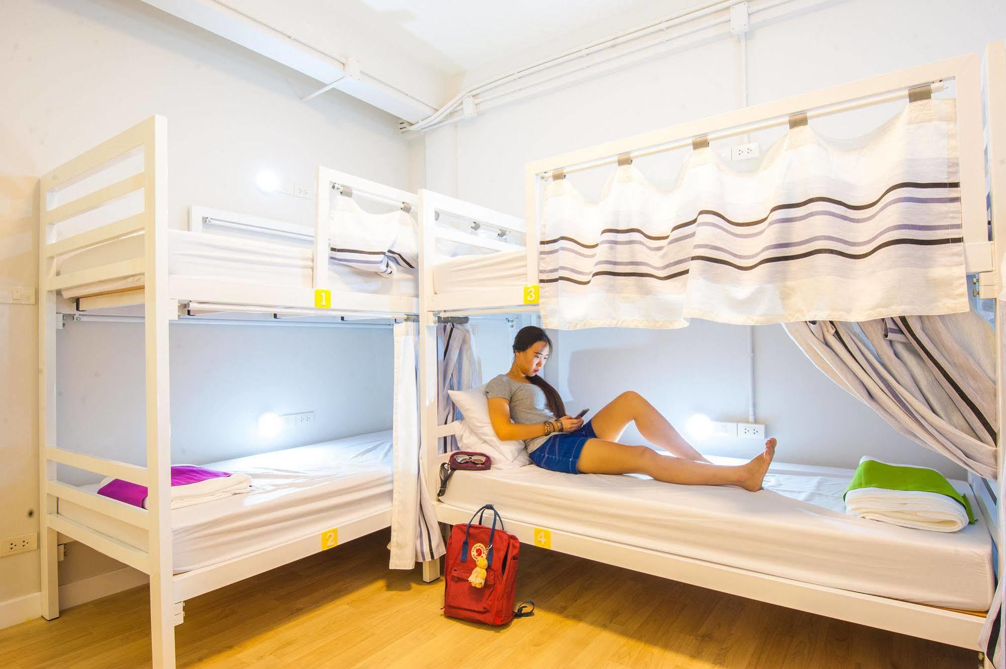 My Thai Hostel Bangkok Bagian luar foto
