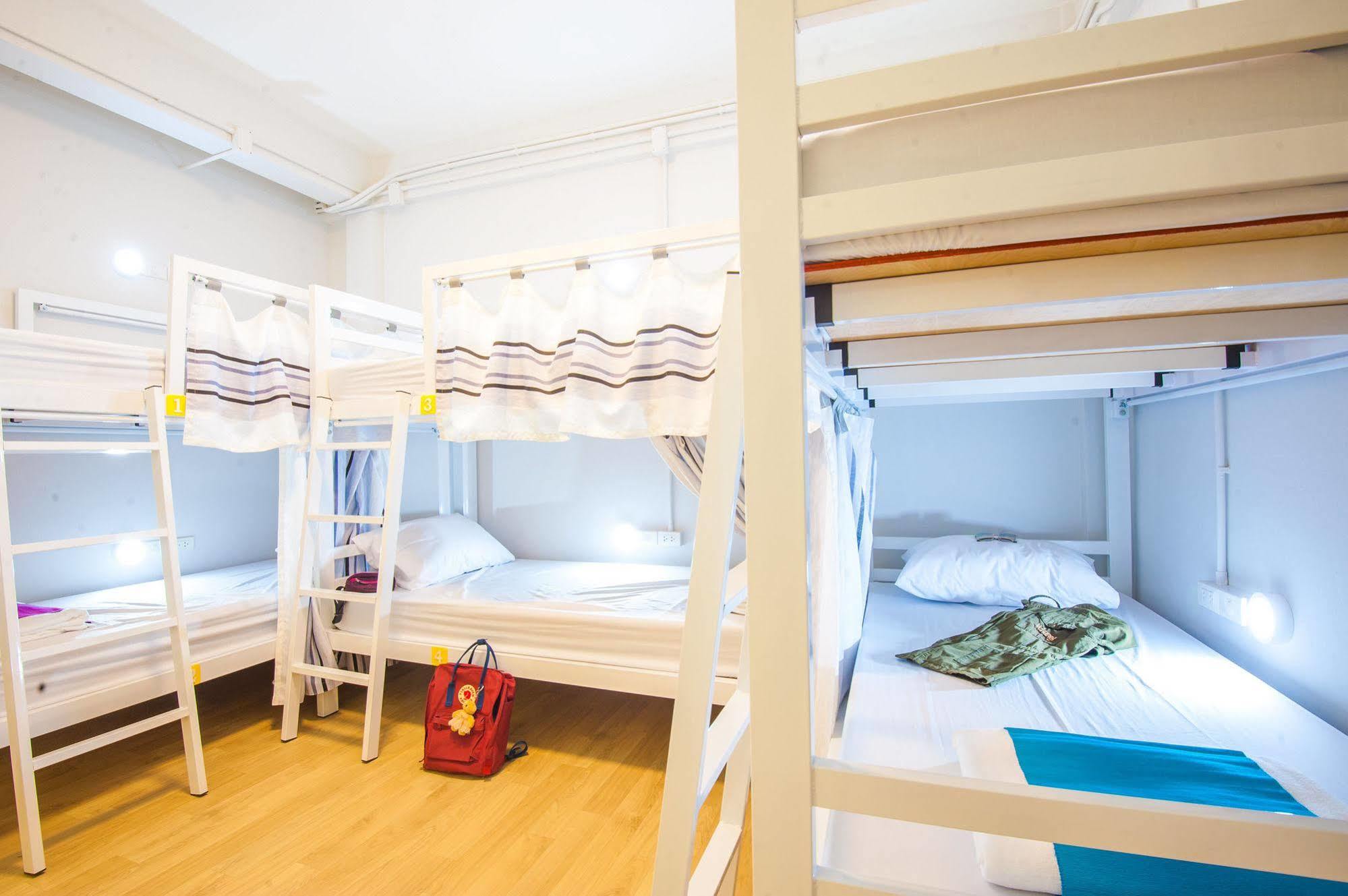 My Thai Hostel Bangkok Bagian luar foto